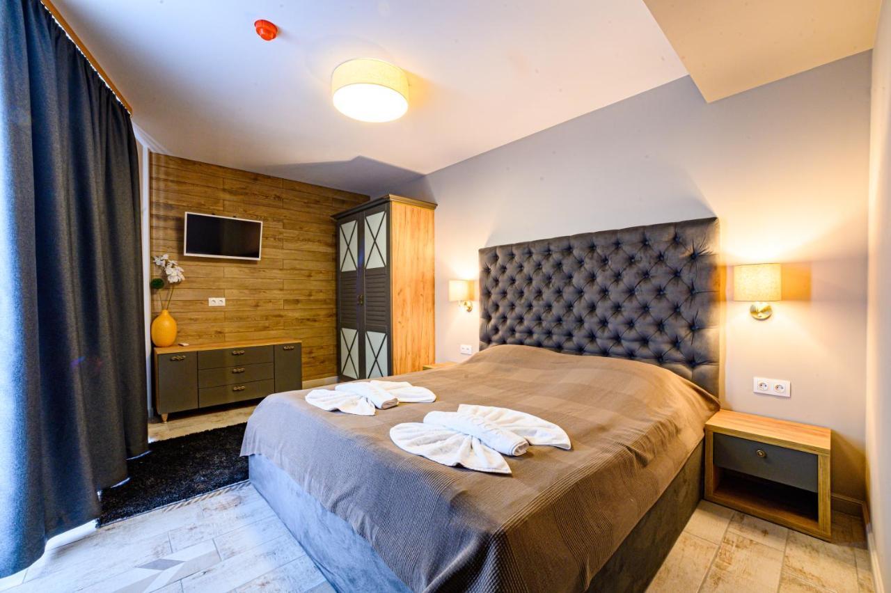 Antique Boutique Hotel Павел-Баня Экстерьер фото