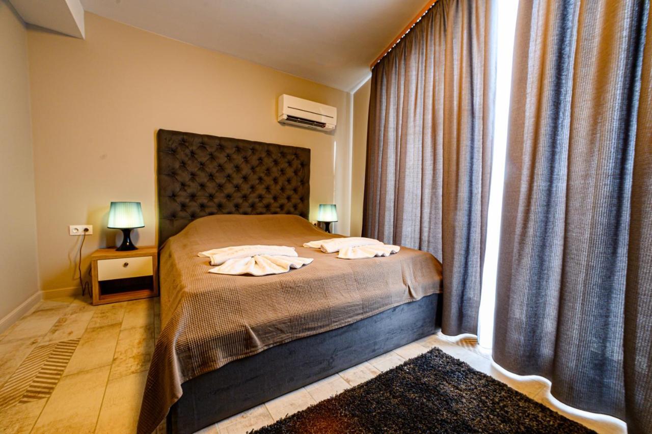 Antique Boutique Hotel Павел-Баня Экстерьер фото