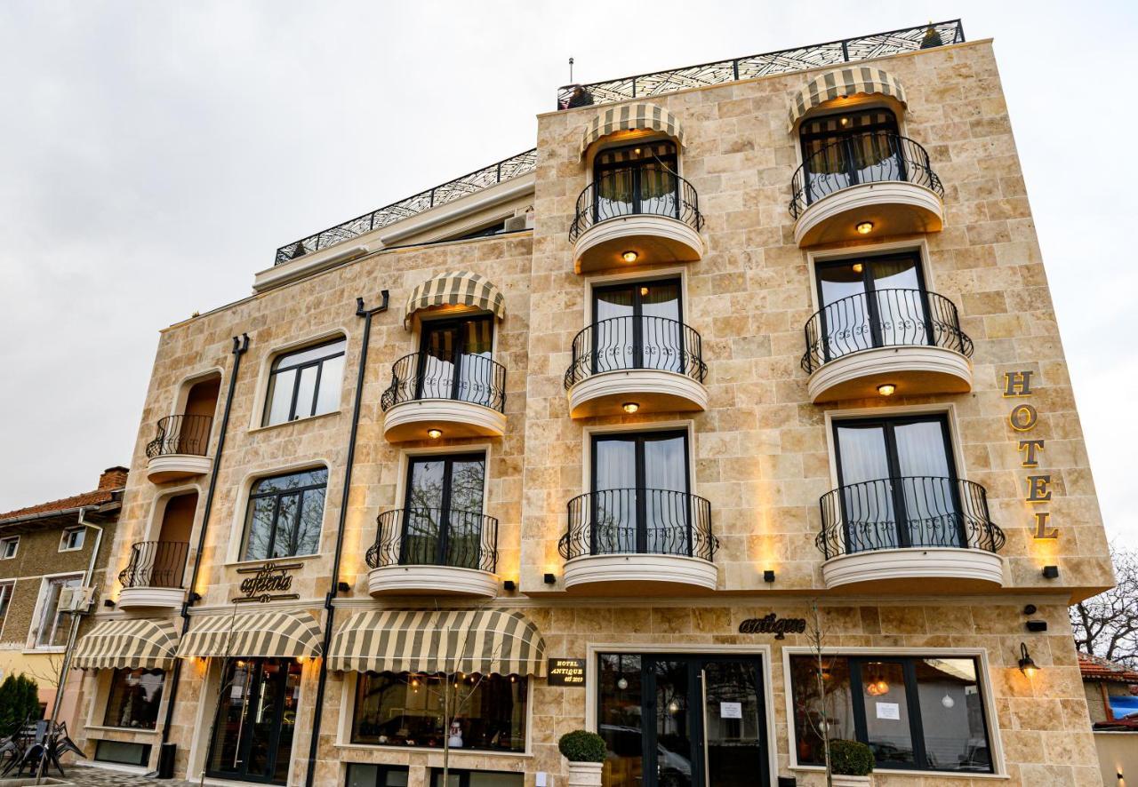 Antique Boutique Hotel Павел-Баня Экстерьер фото